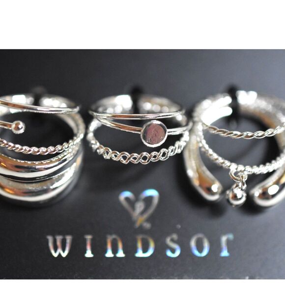 NIP Windsor Made To Sparkle 10pc. Layered Look Silver Tone Size 7&8 Rings - Picture 2 of 3
